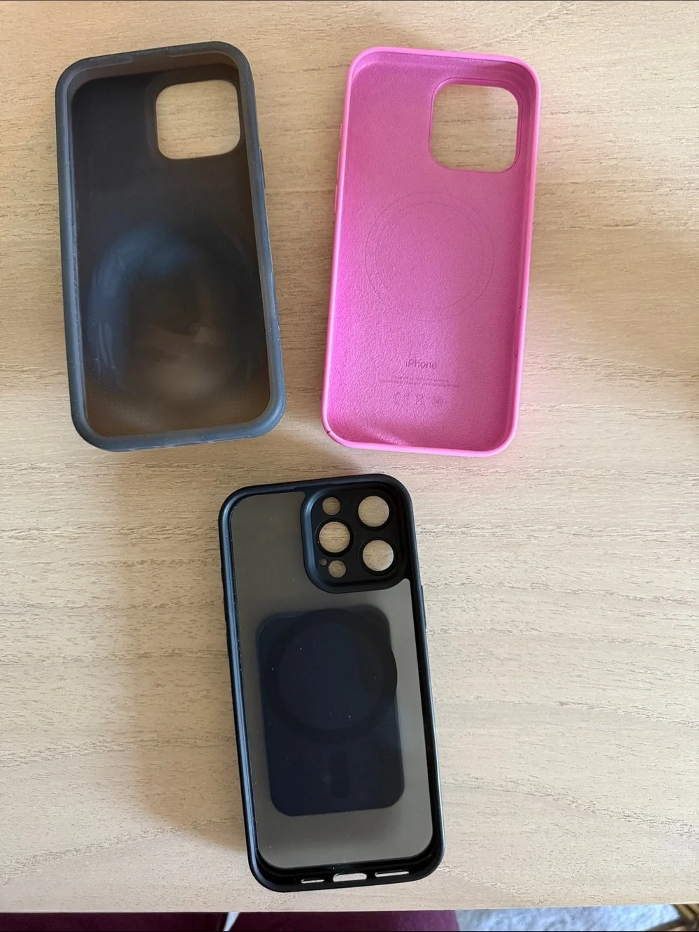 Phone Case Bundle - Black and Pink 16 pro max